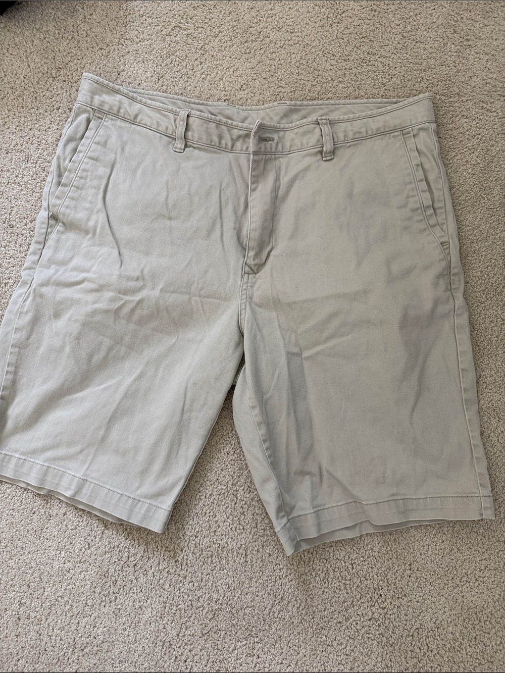 Tommy Bahama Men's Light Beige Flat-Front Shorts